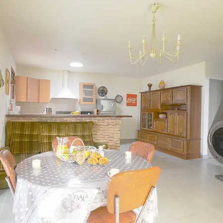 Villa Des Pres Sales *