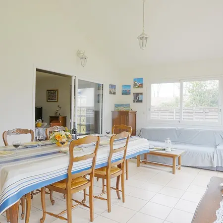 Villa Des Pres Sales *